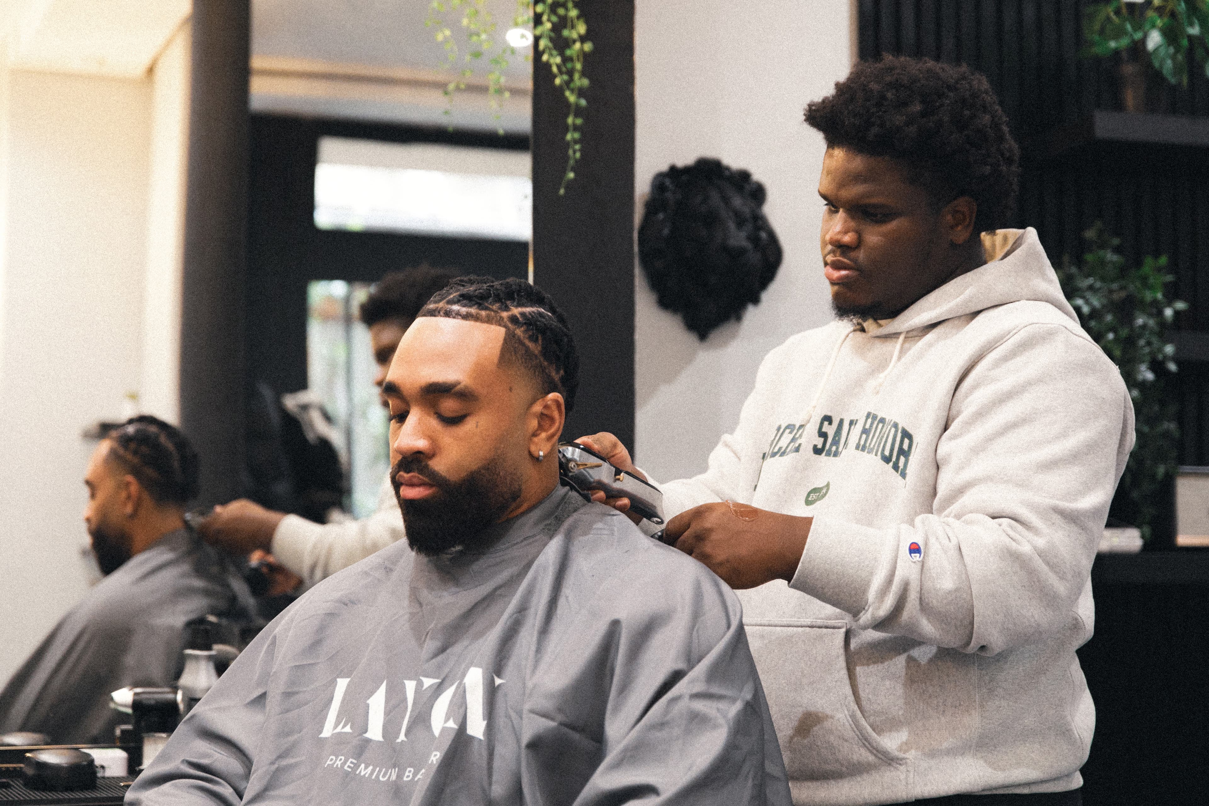 Style signature Milton Lyon